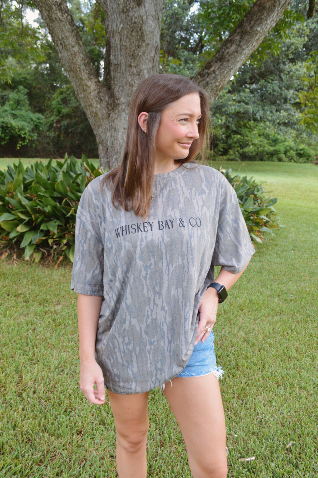 Classic Logo bottomland tee