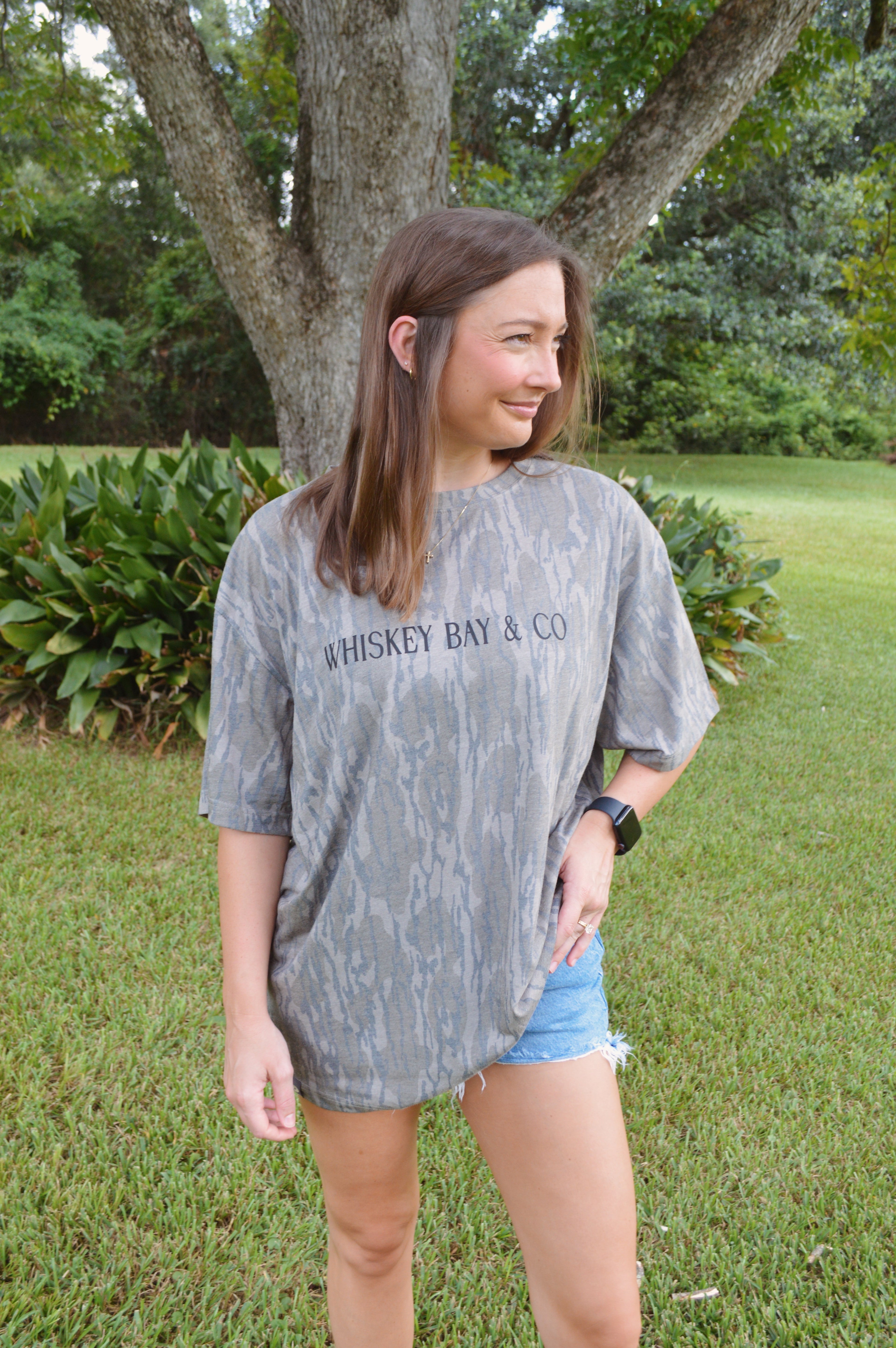 Classic Logo bottomland tee